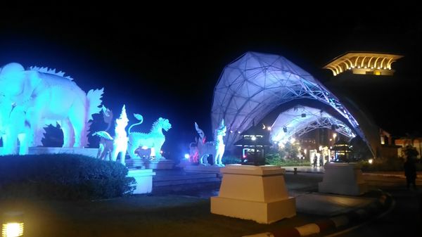 タイ・バンコク「17.05 タイ(バンコク/チェンマイ)」の写真：チェンマイ
ナイトサファリ