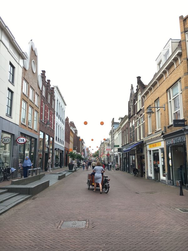 オランダ・アムステルダム「17.08 オランダ(ゴーダ/ロッテルダム/アムステルダム/ハールレム/ザーンセスカンス/フォーレンダム/エダム/ユトレヒト/マーストリヒト)」の写真：ゴーダ🧀