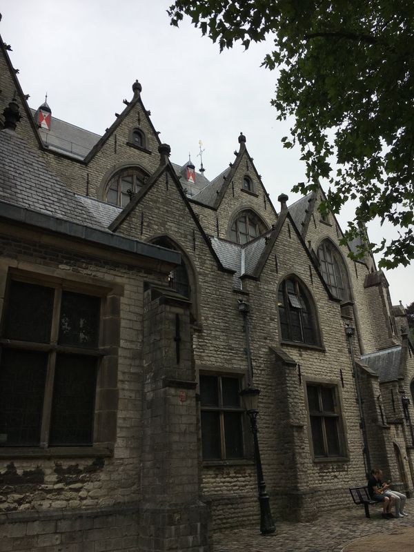 オランダ・アムステルダム「17.08 オランダ(ゴーダ/ロッテルダム/アムステルダム/ハールレム/ザーンセスカンス/フォーレンダム/エダム/ユトレヒト/マーストリヒト)」の写真：ゴーダ🧀