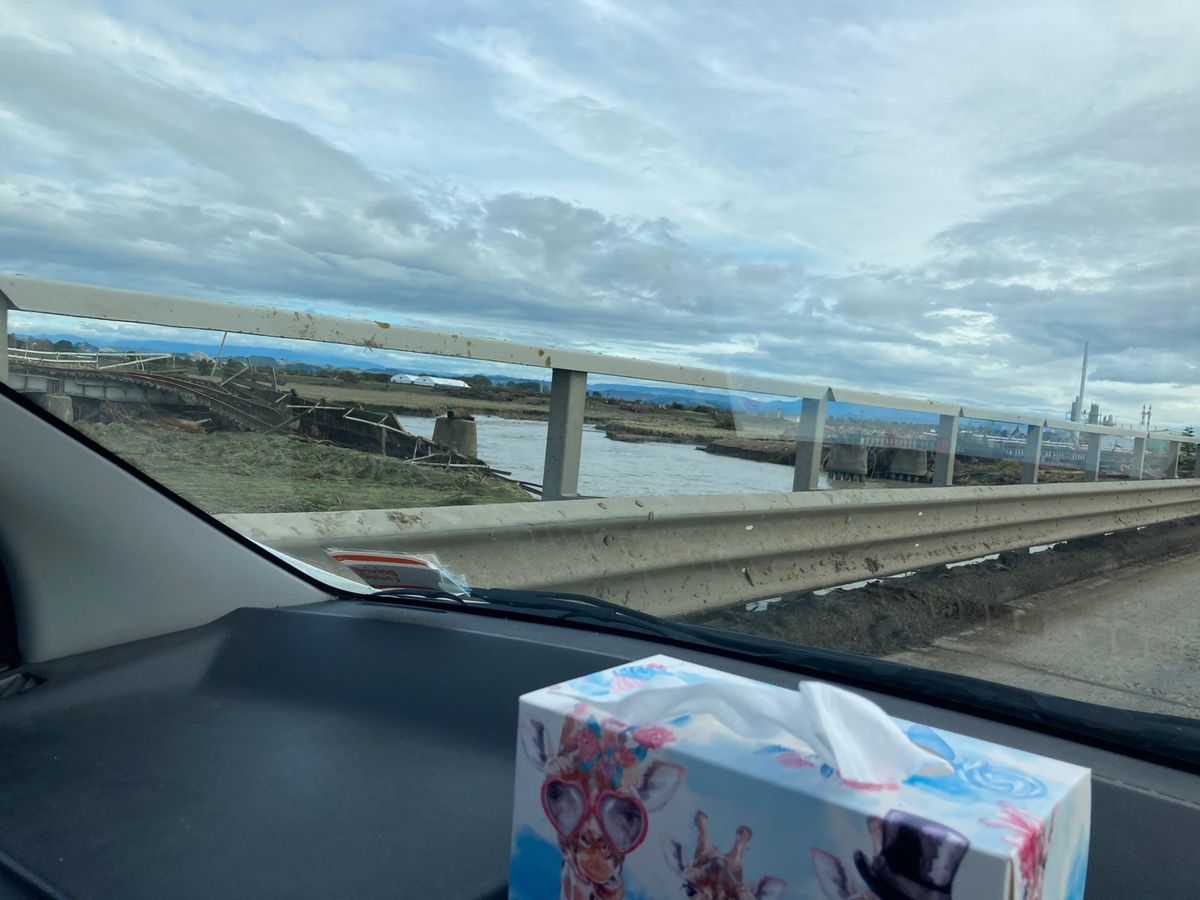 @Hawk’s Bay
北島に戻り東側を北上していたところ、行き先にサイク...