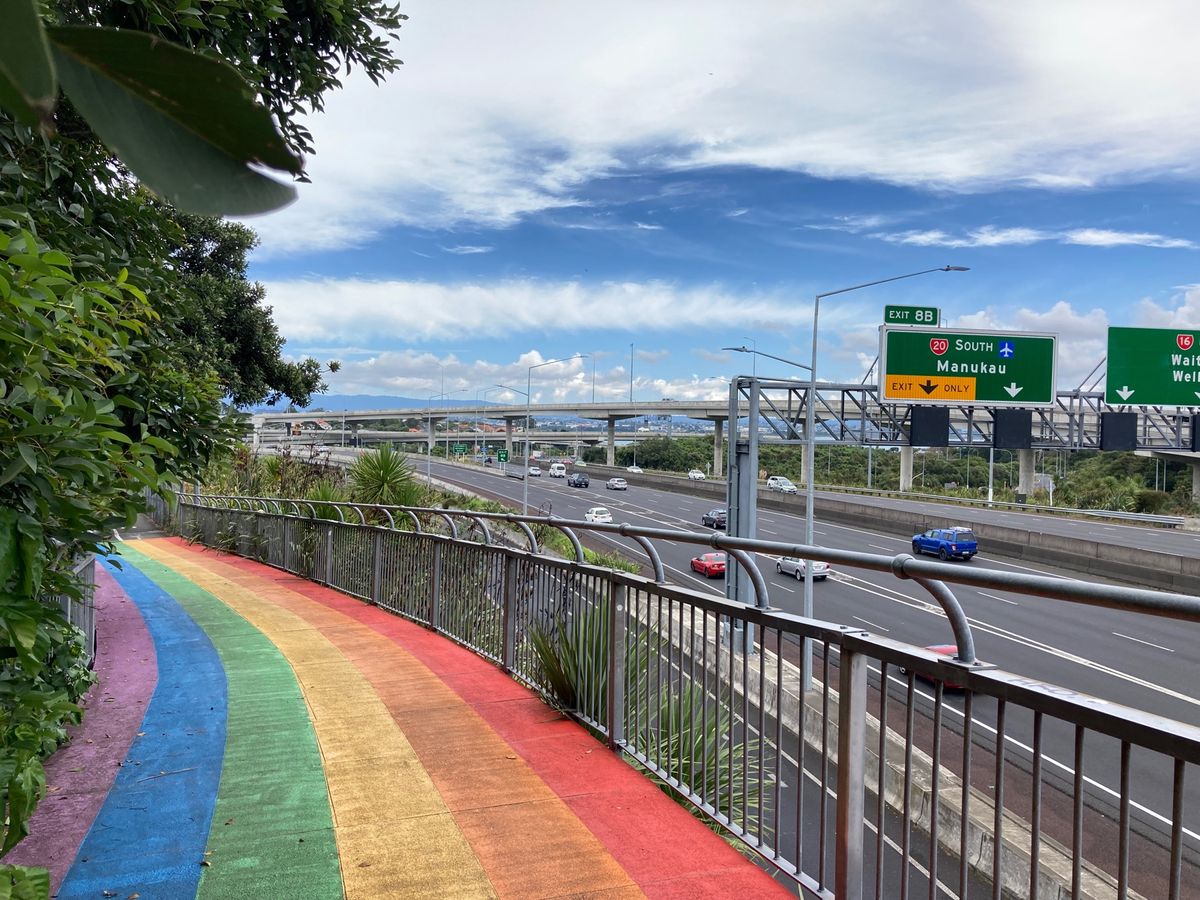 @Auckland
帰国直前にもきっと寄るので有名どころをささっと観光。
...