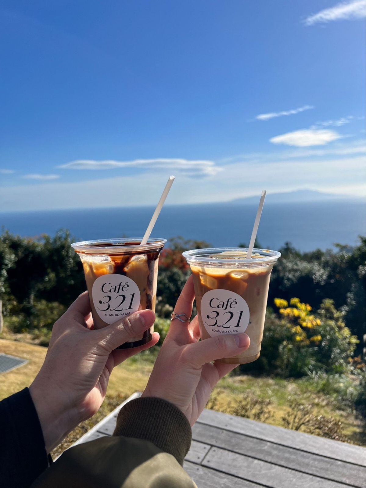 小室山へ、ｼﾝｸﾞﾙﾘﾌﾄ空中移動3分😵今日も富士山🗻は偉大です😆
ﾘｯｼ...