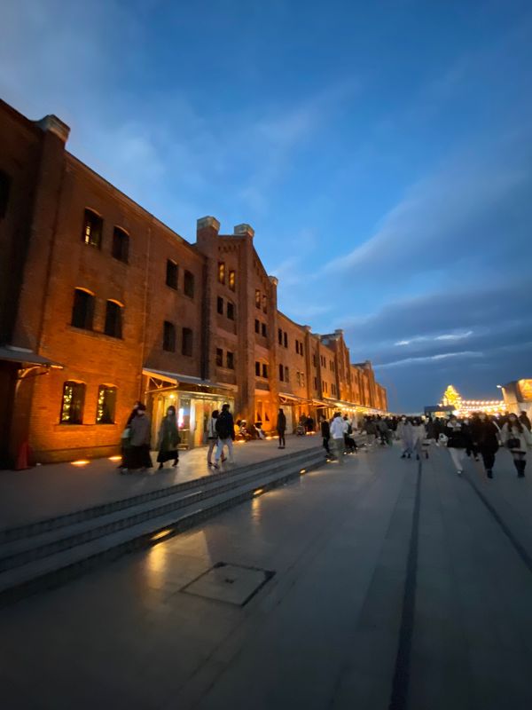 日本・静岡県伊豆市「🚅大人の修学旅行🚊❷」の写真：横浜赤レンガ倉庫🎄
事前予約していなかっ...