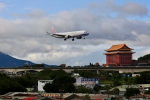 最後の撮影ポイントへ。何と虹🌈が出ていましたよ。しかもかなりの時間。台湾ら...