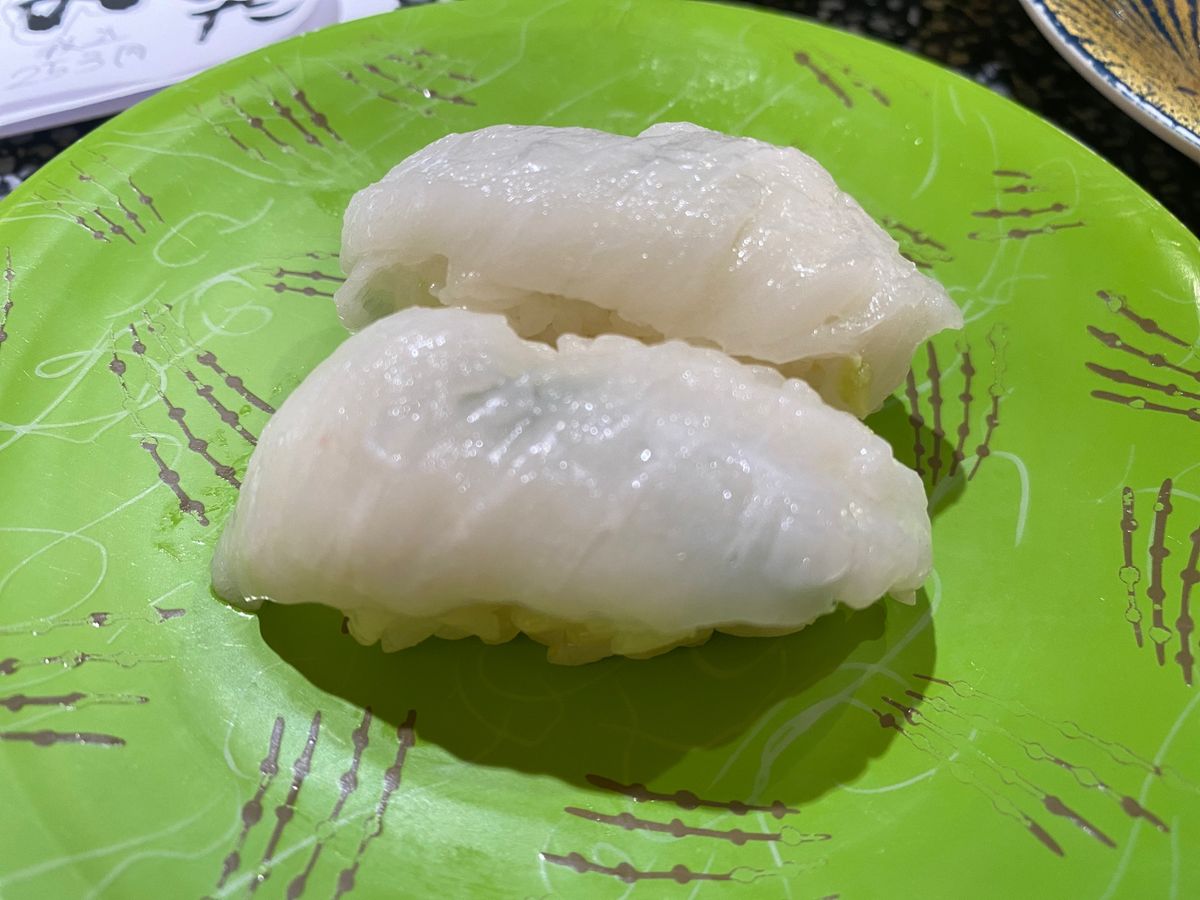 着いたらまずお寿司ビール。
もうルーティーン。