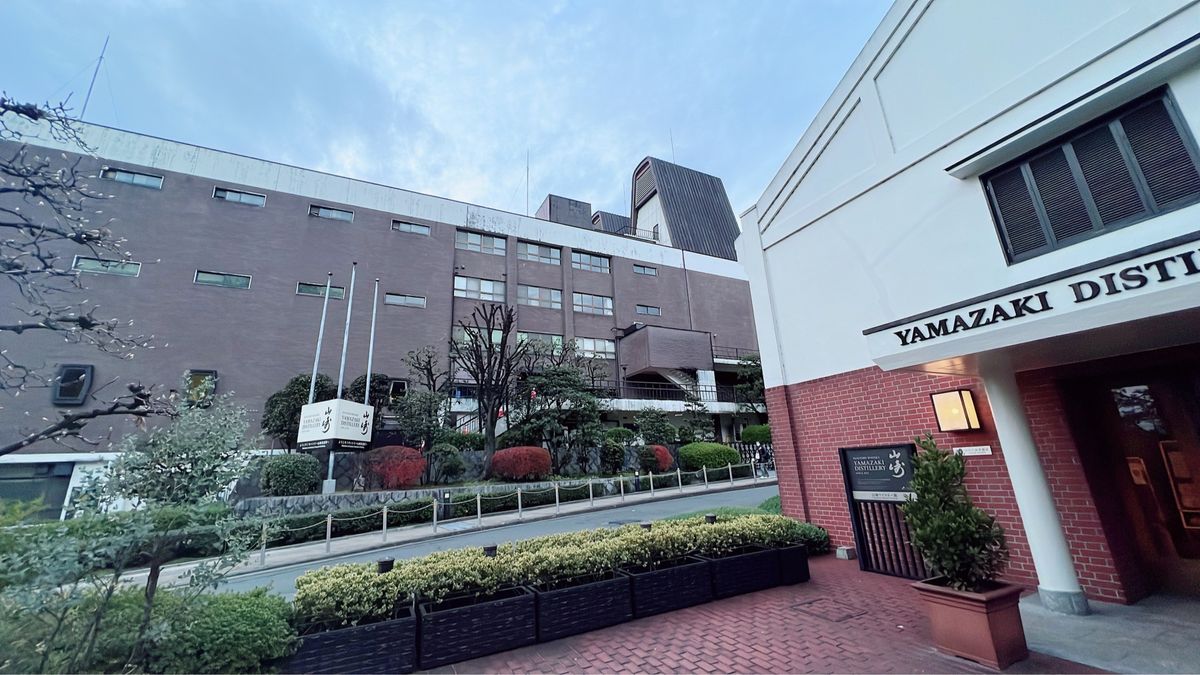 有料試飲のブース。
山崎利き酒と、白州18年を頂きました♡
山崎18年、美...