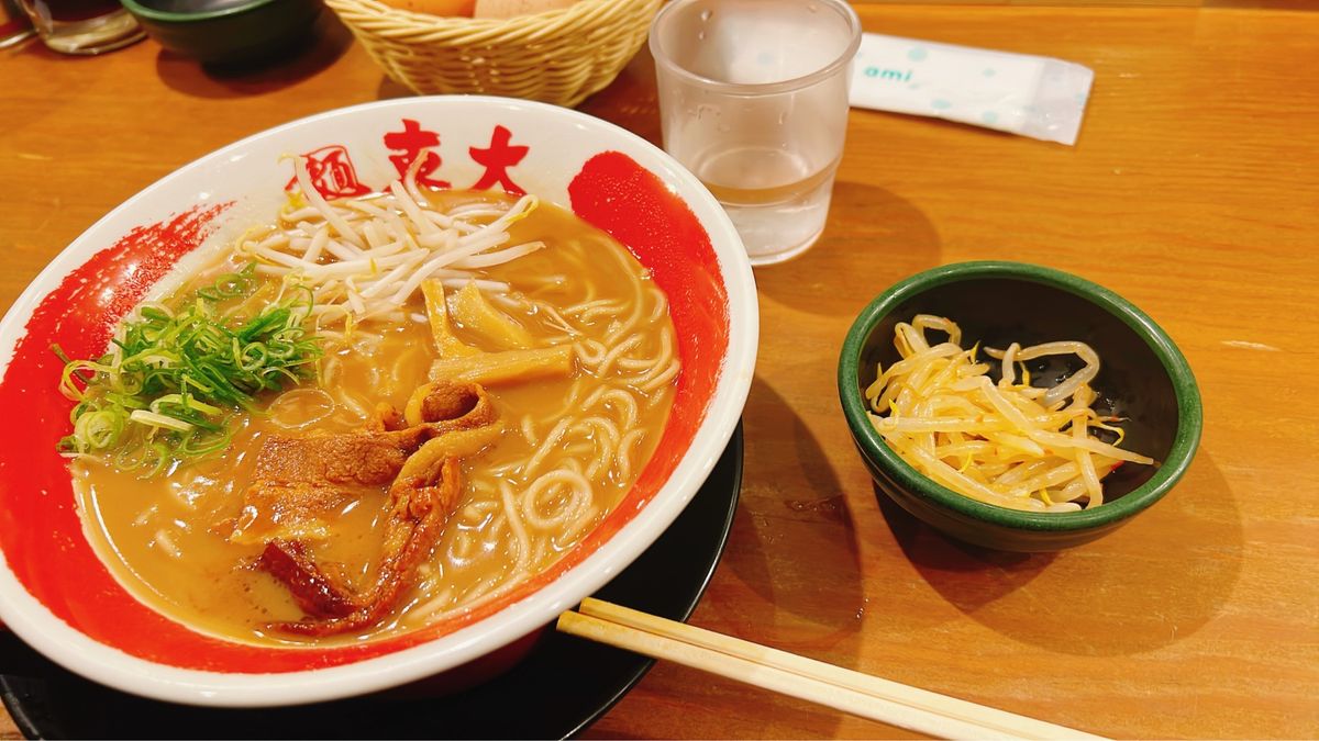 徳島ラーメン美味しかった〜✨
玉子と合う!!笑