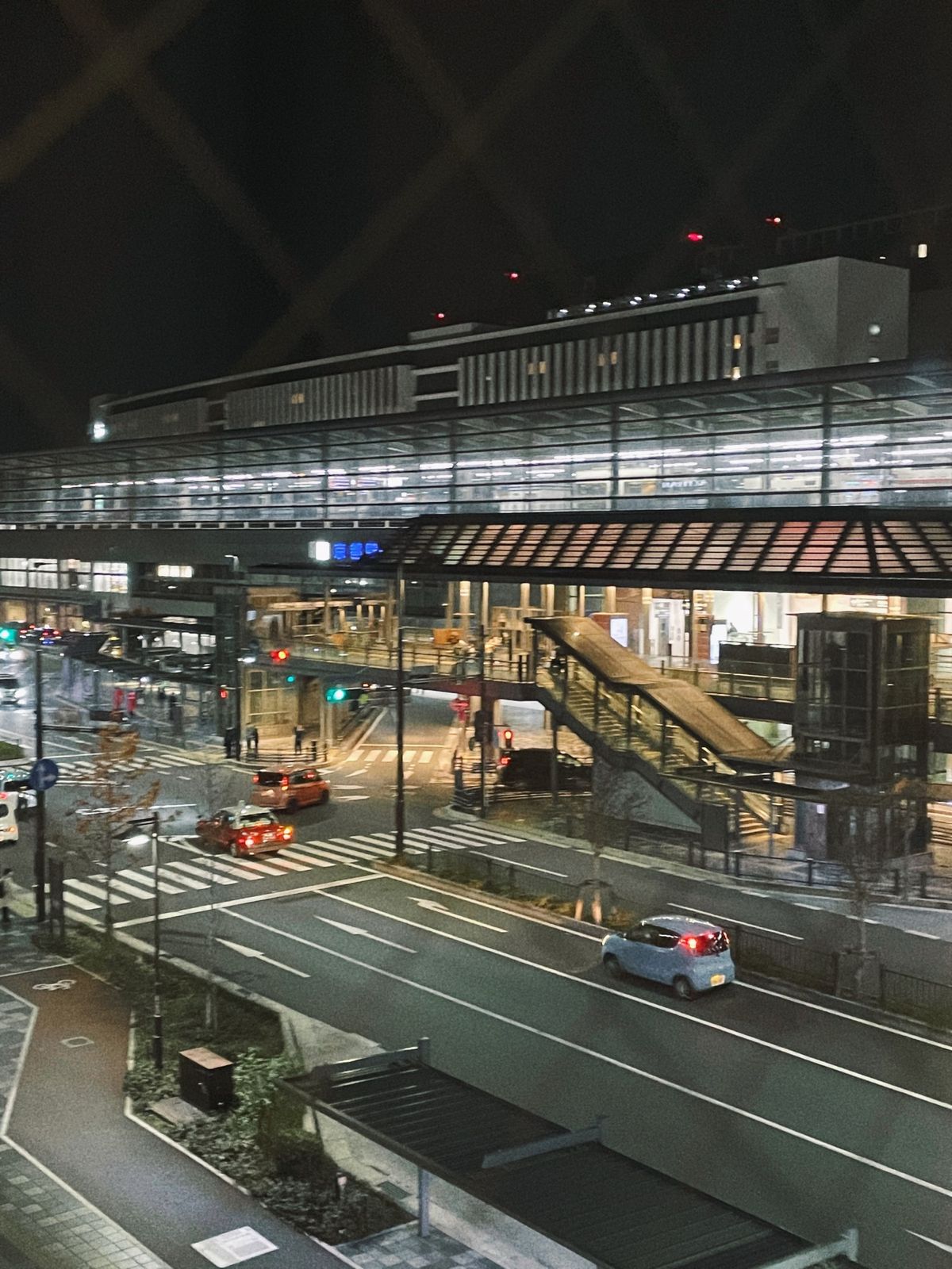 ホテルは三交イン京都八条口
京都駅八条口から徒歩1分と近さが魅力
2枚目は...