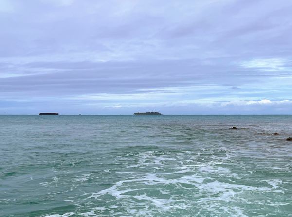 北マリアナ諸島・サイパン「サイパン旅行」の写真：今から奥に見えるマニャガハ島へ行ってきま...