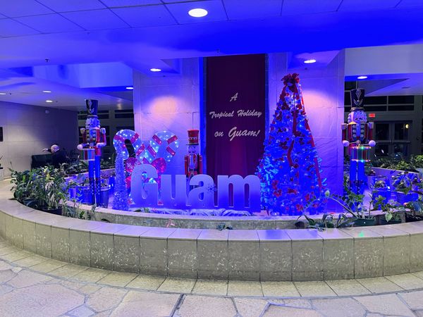 北マリアナ諸島・サイパン「サイパン旅行」の写真：夜便で出発して経由地のグアム🇬🇺へ。
1...