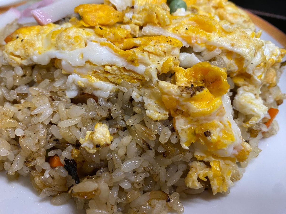 小田原の今金さんでお昼ごはん

私は五目チャーハン
両親は
あんかけ焼きそ...