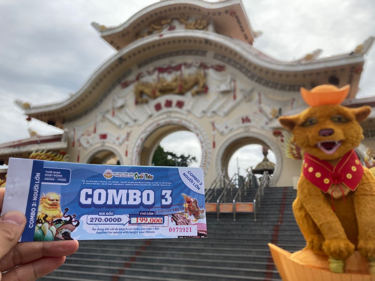 時間があったので、今まで行った事がなかったスイティエン公園(Công vi...