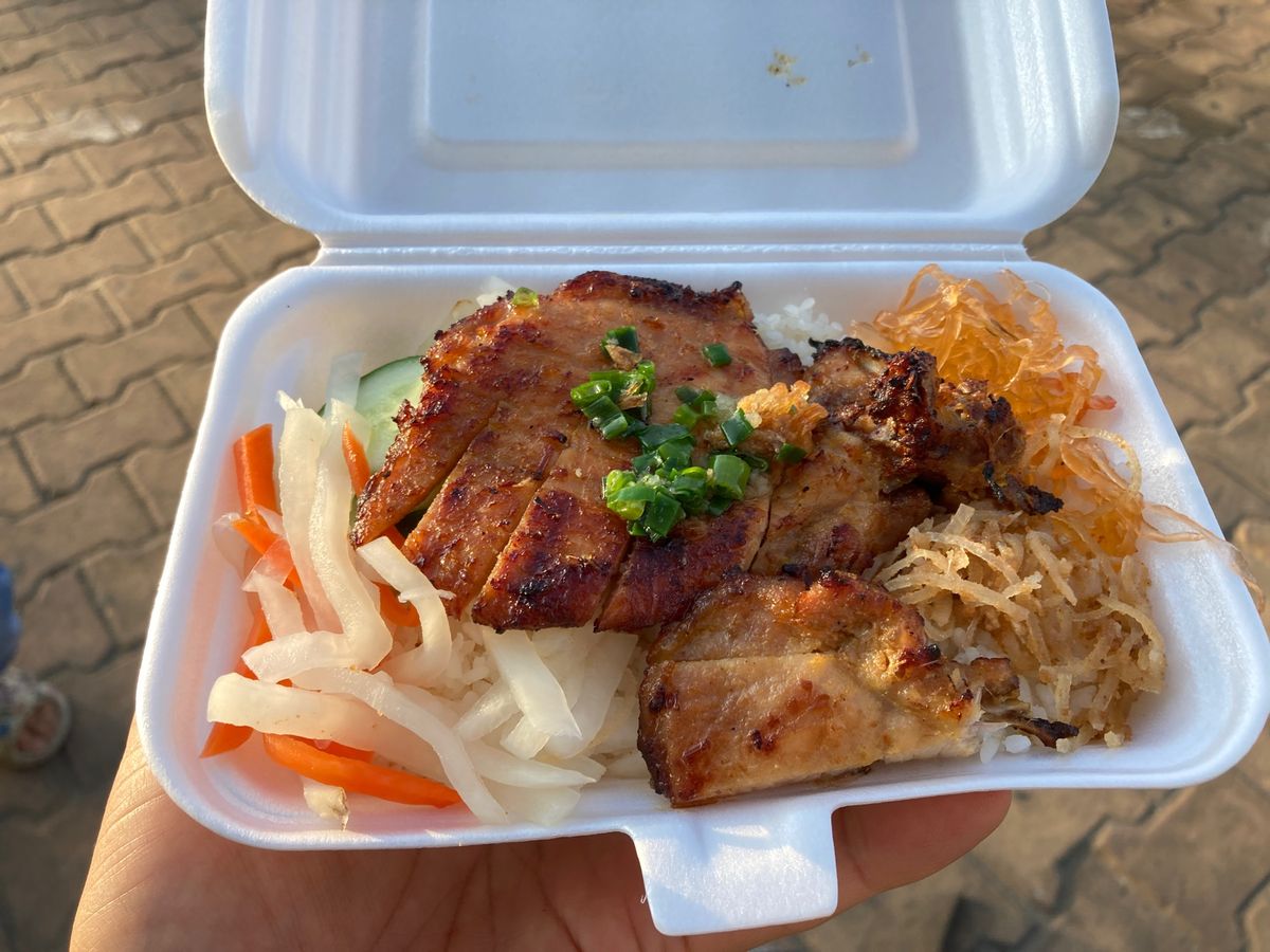 2日目、ラックザー港cảng Rạch Giáから高速船スーパードンtàu...