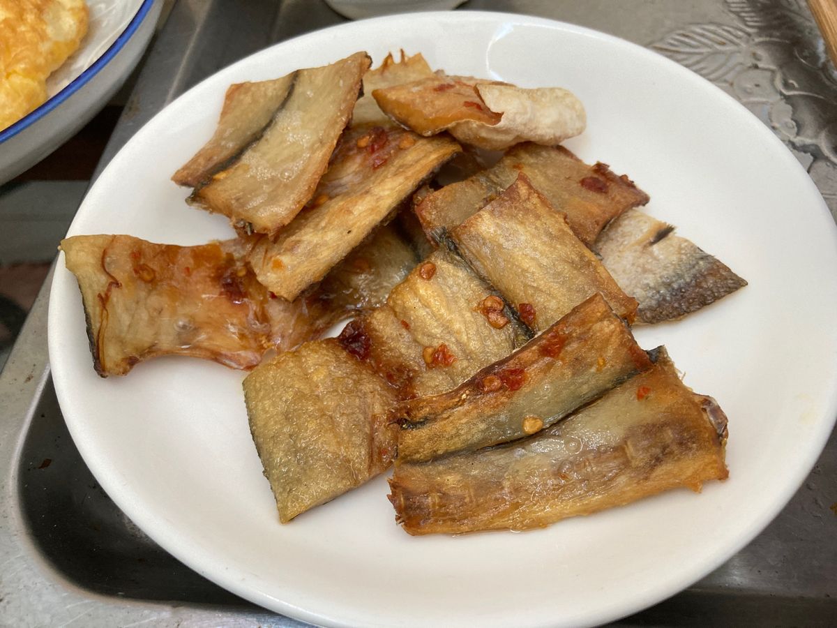 ゲストハウス、部屋は簡素だけれど、景色も良く、オーナーと従業員も若くてとて...