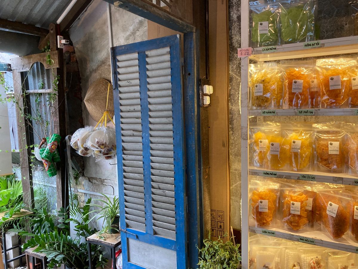 タピオカミルクティー(trà sữa truyền thống)、混ぜライ...