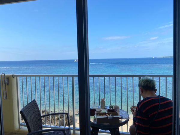 日本・沖縄県「沖縄旅行」の写真：このコンドミニアム最高
目の前静かでキレ...