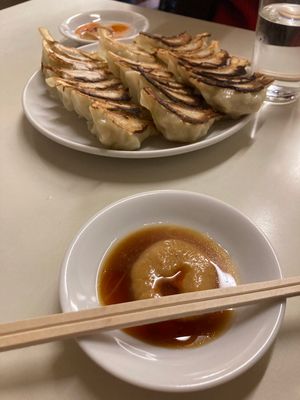 兵庫って味噌餃子が有名らしい
美味しかった