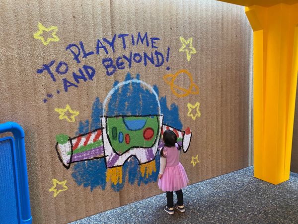 日本・千葉県「トイストーリーホテルからの東京ディズニーランド」の写真