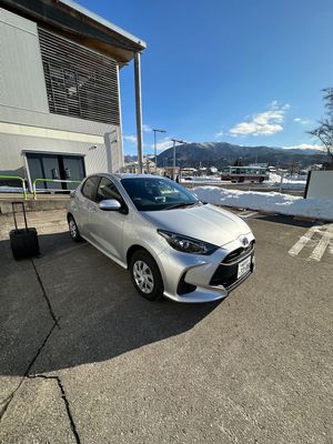 田沢湖駅に到着。新幹線の駅なんだけどすぐに改札出口！米沢駅もこんな感じだっ...