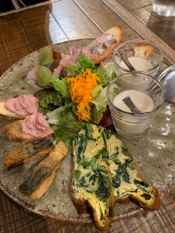 日本・沖縄「沖縄」の写真：大好きな加藤食堂さんへ。
ワインは撮り忘...