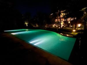 いいホテルの夜のプールビーチがたまらなく好き。
ここもよかった…。友達にお...