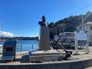 ハートの形の龍宮窟💙
伊豆半島最古の神社白濱神社⛩
日本一の早咲き桜の土肥...
