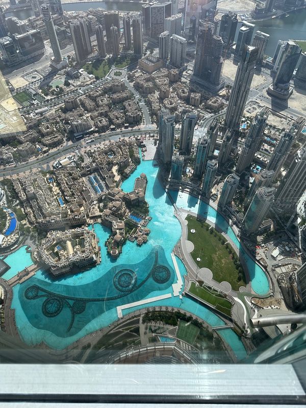 アラブ首長国連邦・ドバイ「ドバイで豪遊する旅」の写真：ブルジュハリファ155階のザラウンジ
こ...