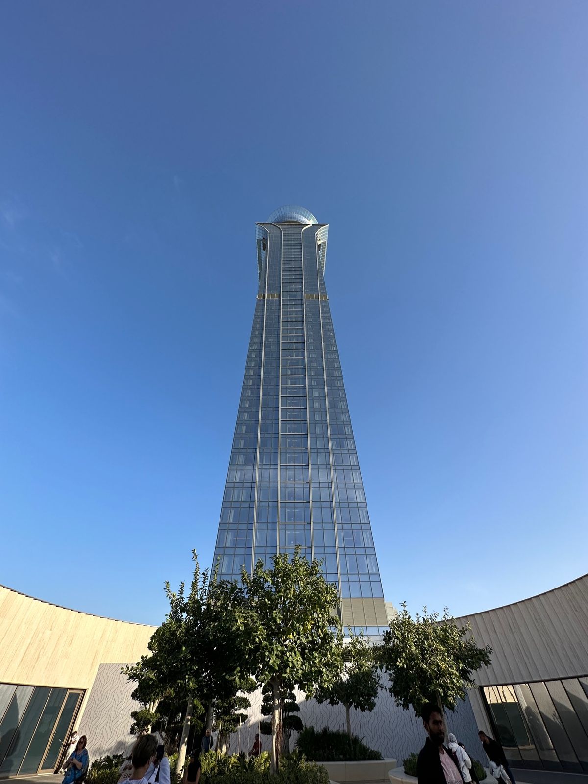 パームジュメイラの全貌を見られる展望台ザビューアットザパーム
人工島の圧倒...