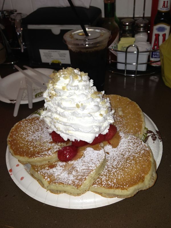 アメリカ(米国)・ホノルル「初ハワイ」の写真：@ EGGS &#39;N THINGS