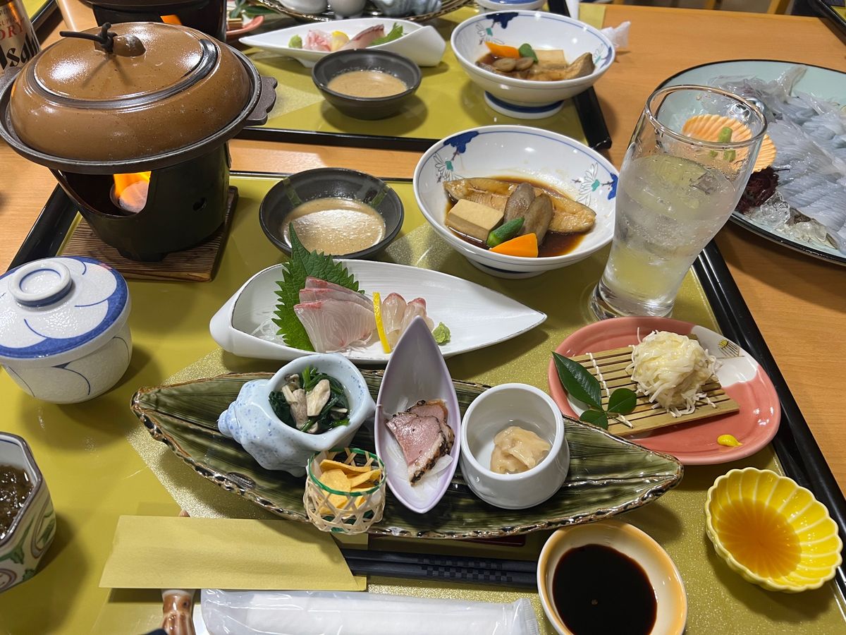 今回はアオリイカだった。次はヤリイカが食べたい。
全国割引のクーポンを空港...