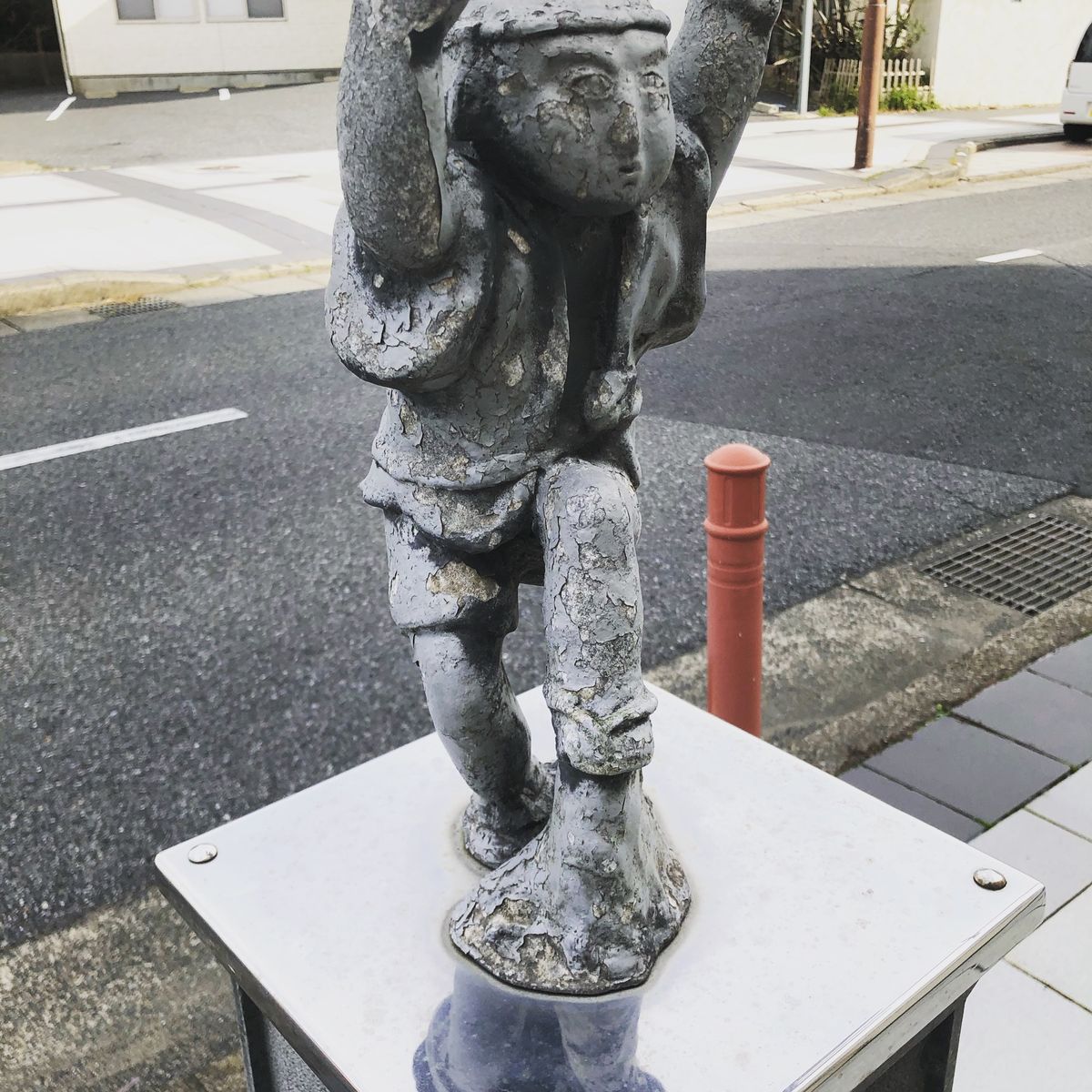 唐揚げ100円（極小）
日曜の朝食　浜めし
忘れたけど美味しい定食　朝から...