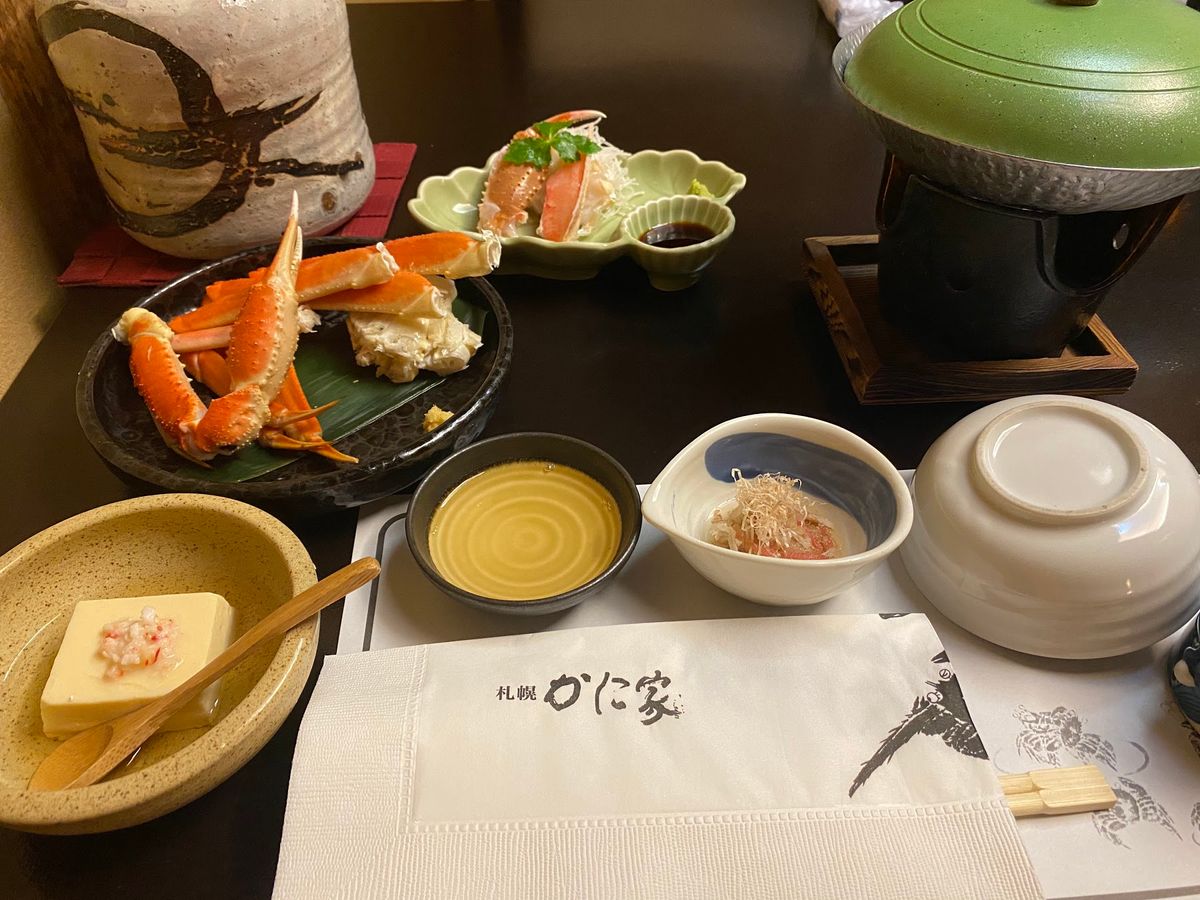 かに懐石は満足出来ず少し残念…
まぁ祇園で個室で食べるというのが
楽しいと...