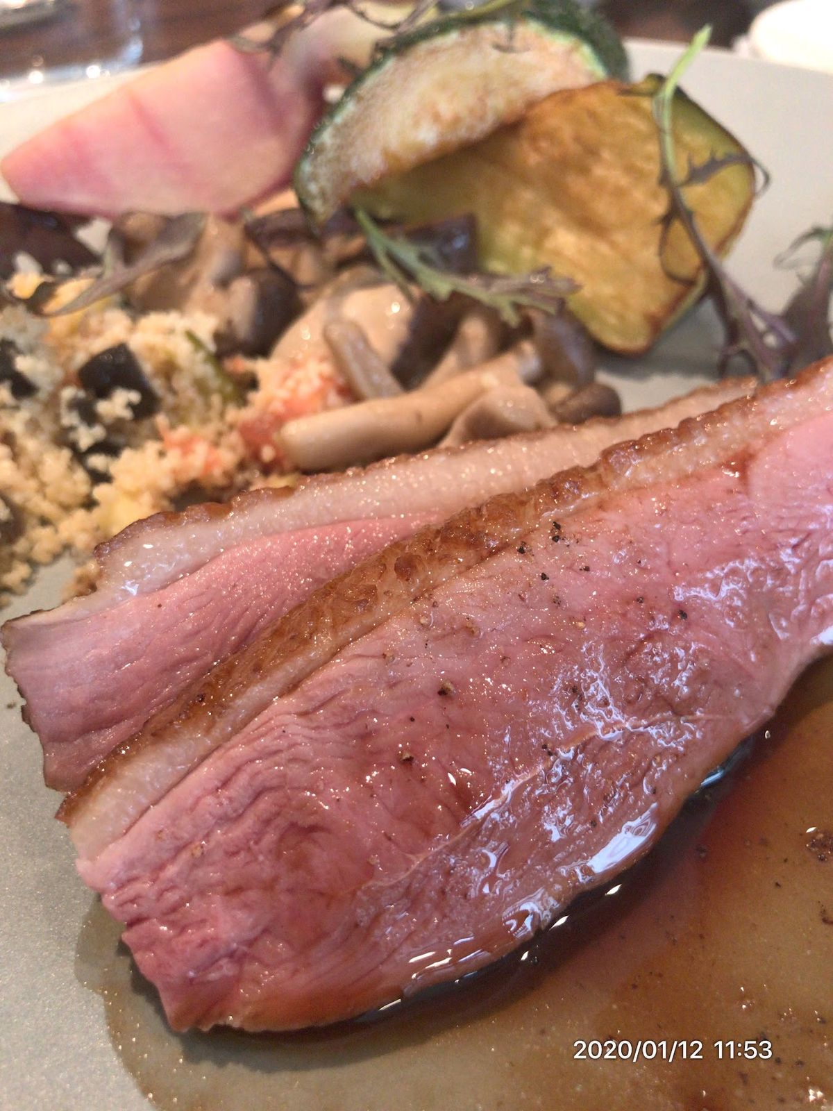 東京は数年住んだくらいでは様々な街にまで
行けないなぁ