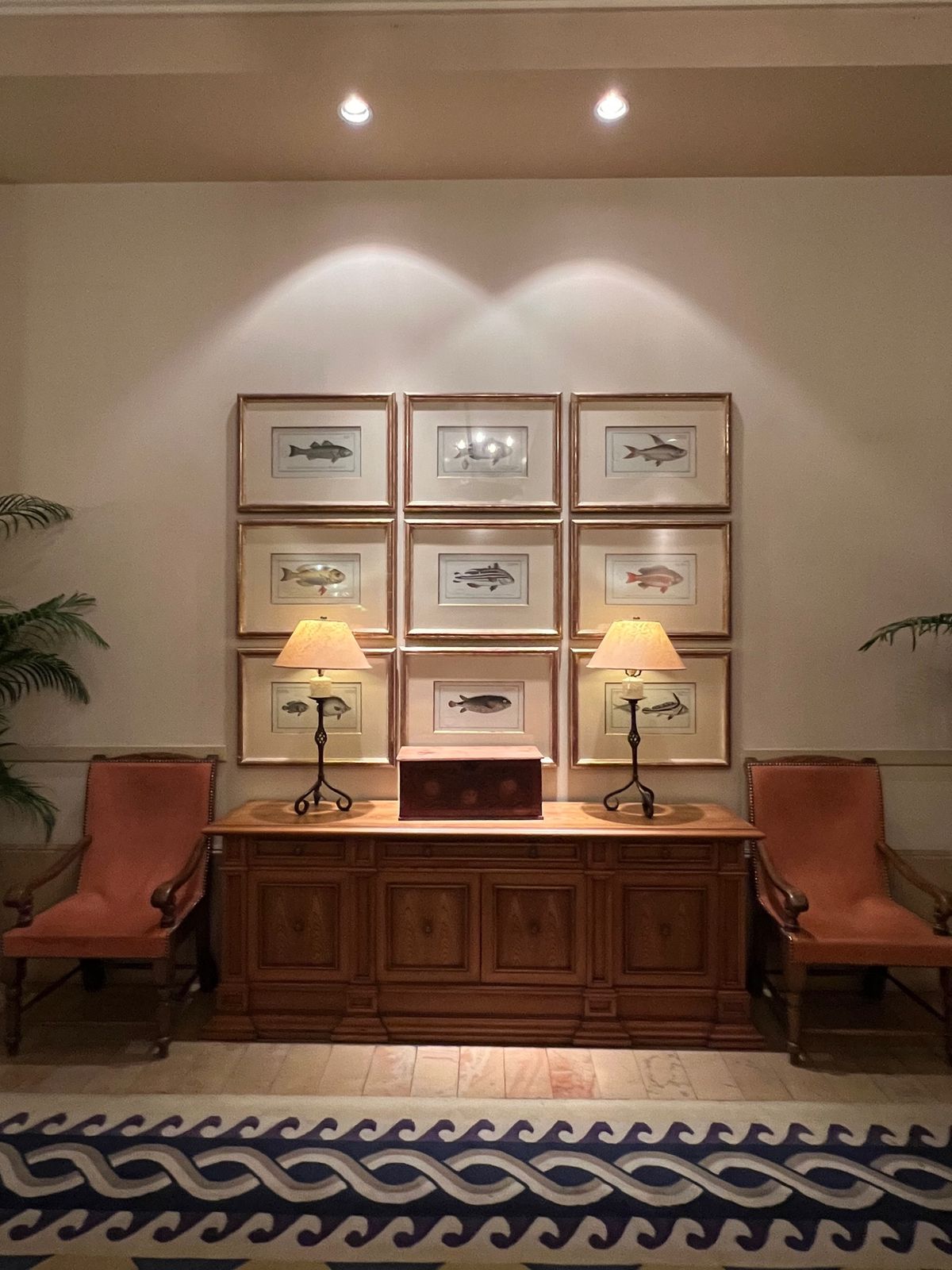 沖縄読谷　ホテル日航アリビラ
●部屋からの眺め
●庭に咲いていたブーゲンビ...