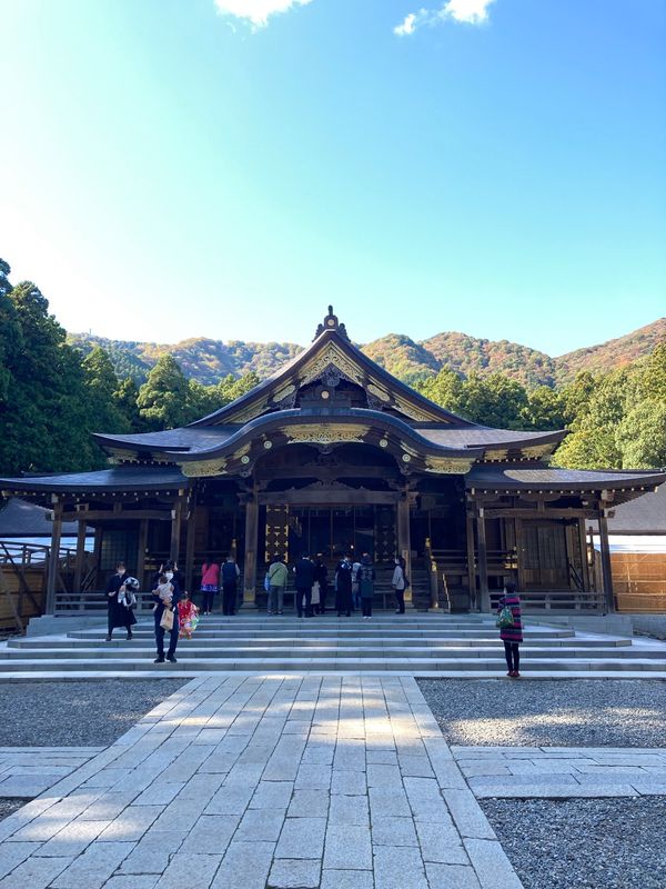 日本・新潟県「弥彦神社参詣」の写真