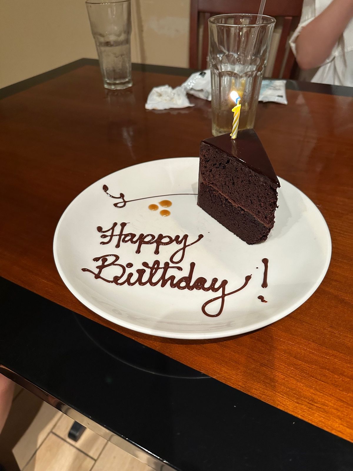 ￼PROA（プロア）というBBQレストランへ！ここは美味しかったな！満席で...