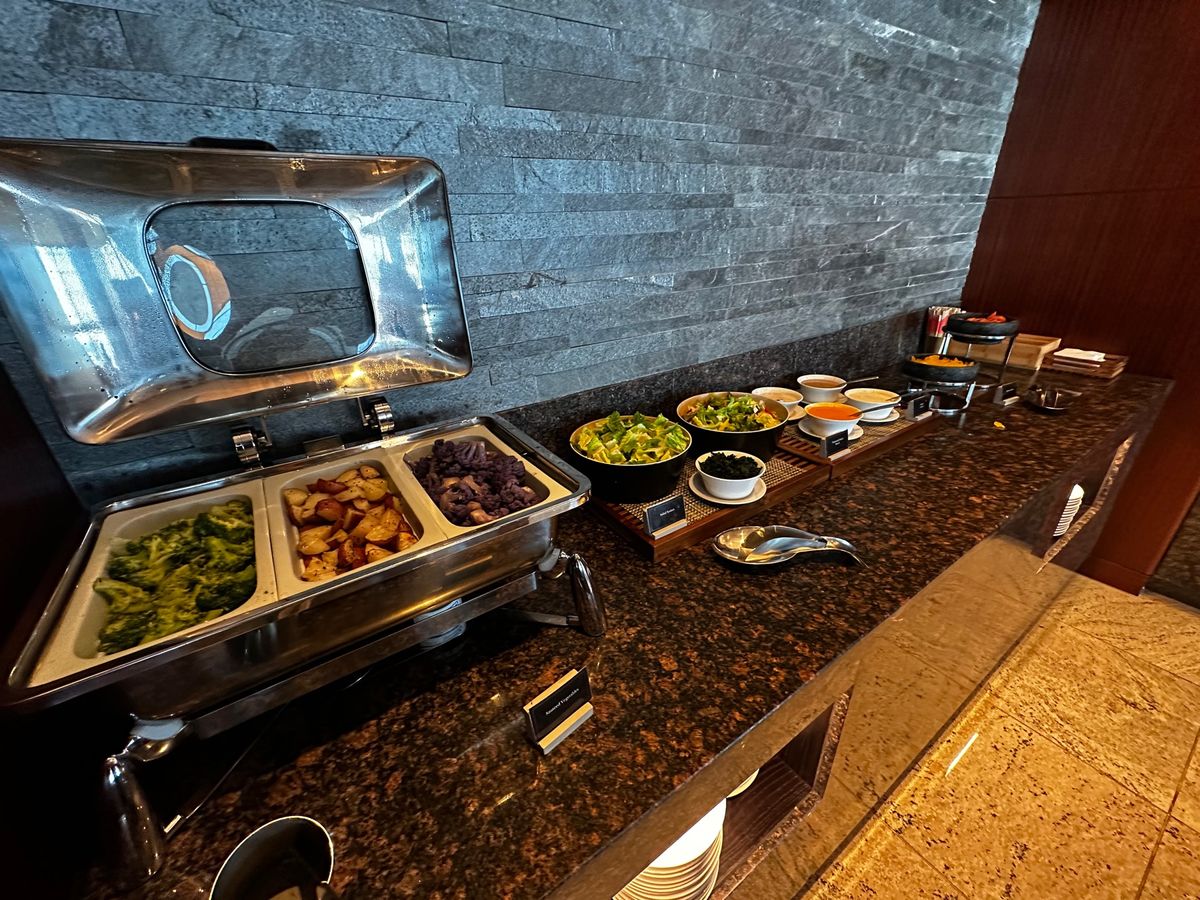 ツバキタワークラブラウンジの食事はこんな感じ！