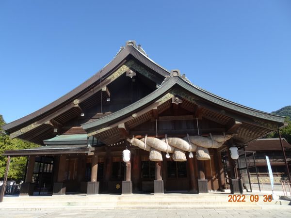 日本・島根県「出雲大社、玉造温泉、フォーゲルパーク、松江城、鳥取砂丘」の写真
