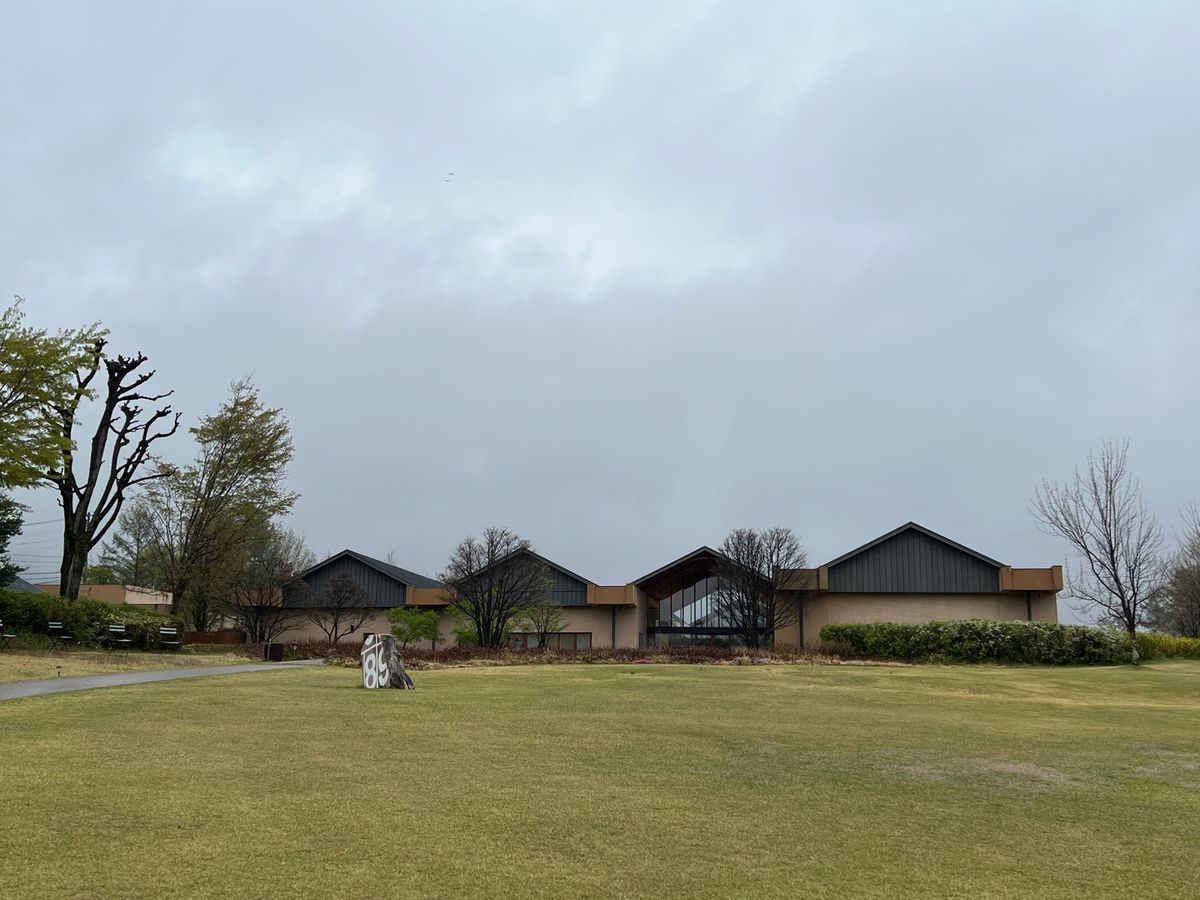 長野県北安曇郡
安曇野ちひろ美術館
●安曇野ちひろ美術館の表札
●安曇野ち...