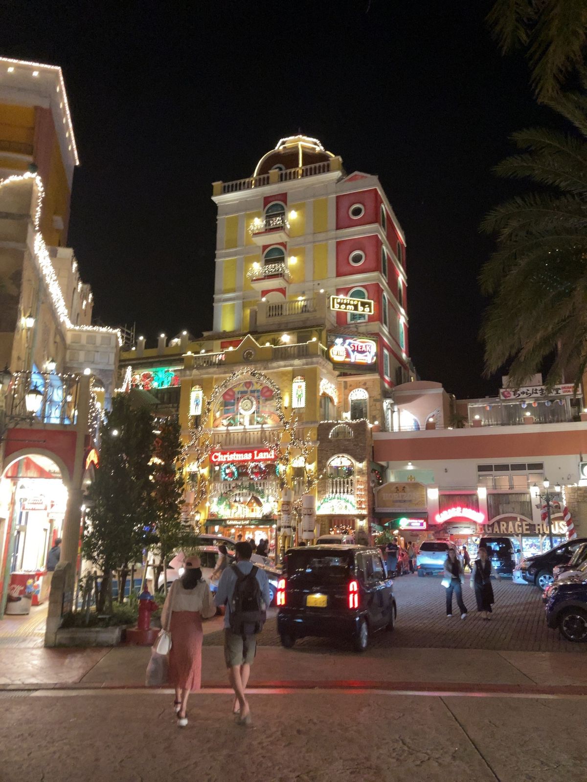 夕食は鉄板焼き🥩
アメリカンビレッジ、広すぎて迷子になりそう。