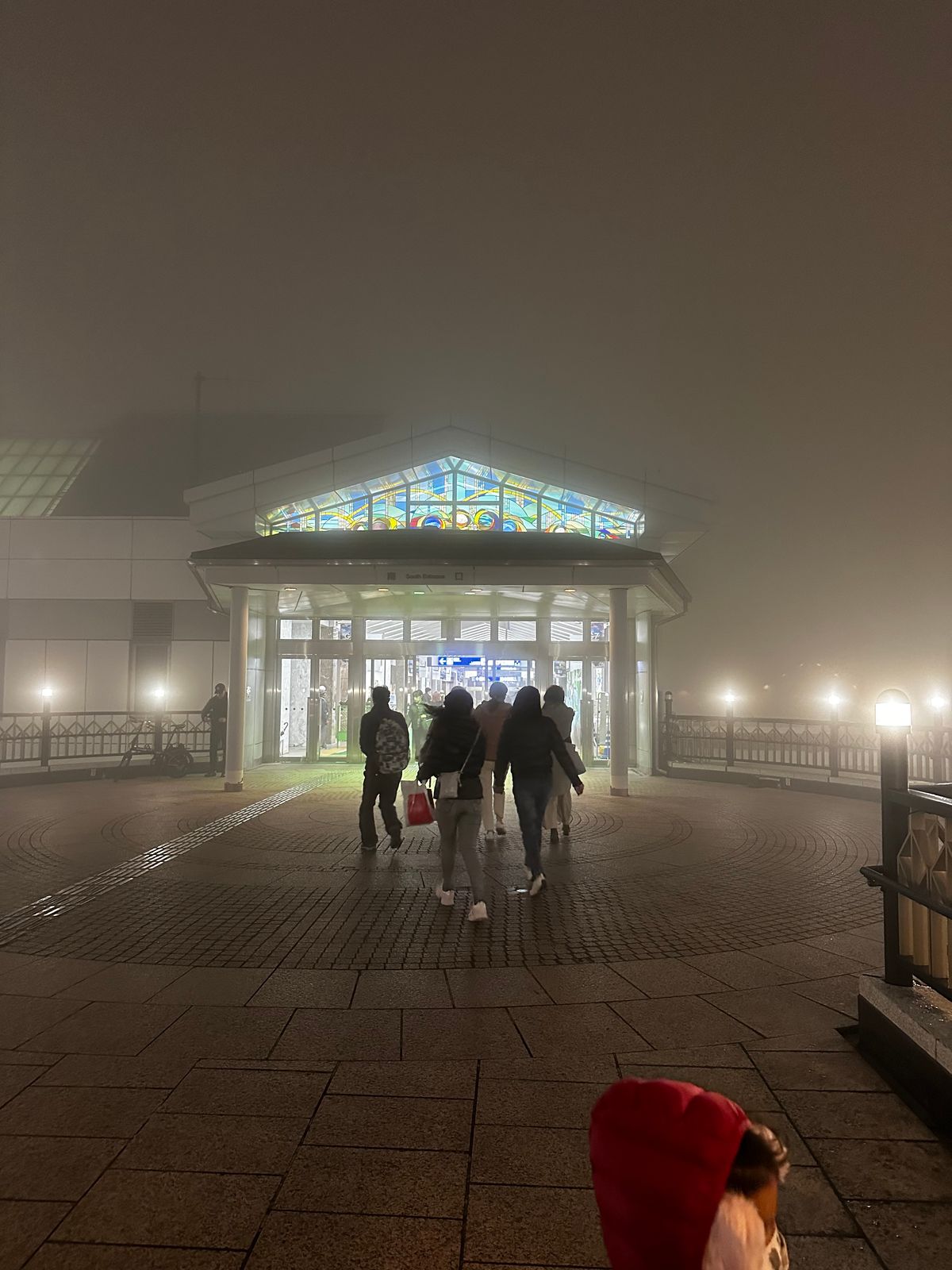 軽井沢到着

モヤだらけ笑
明日大丈夫かな？