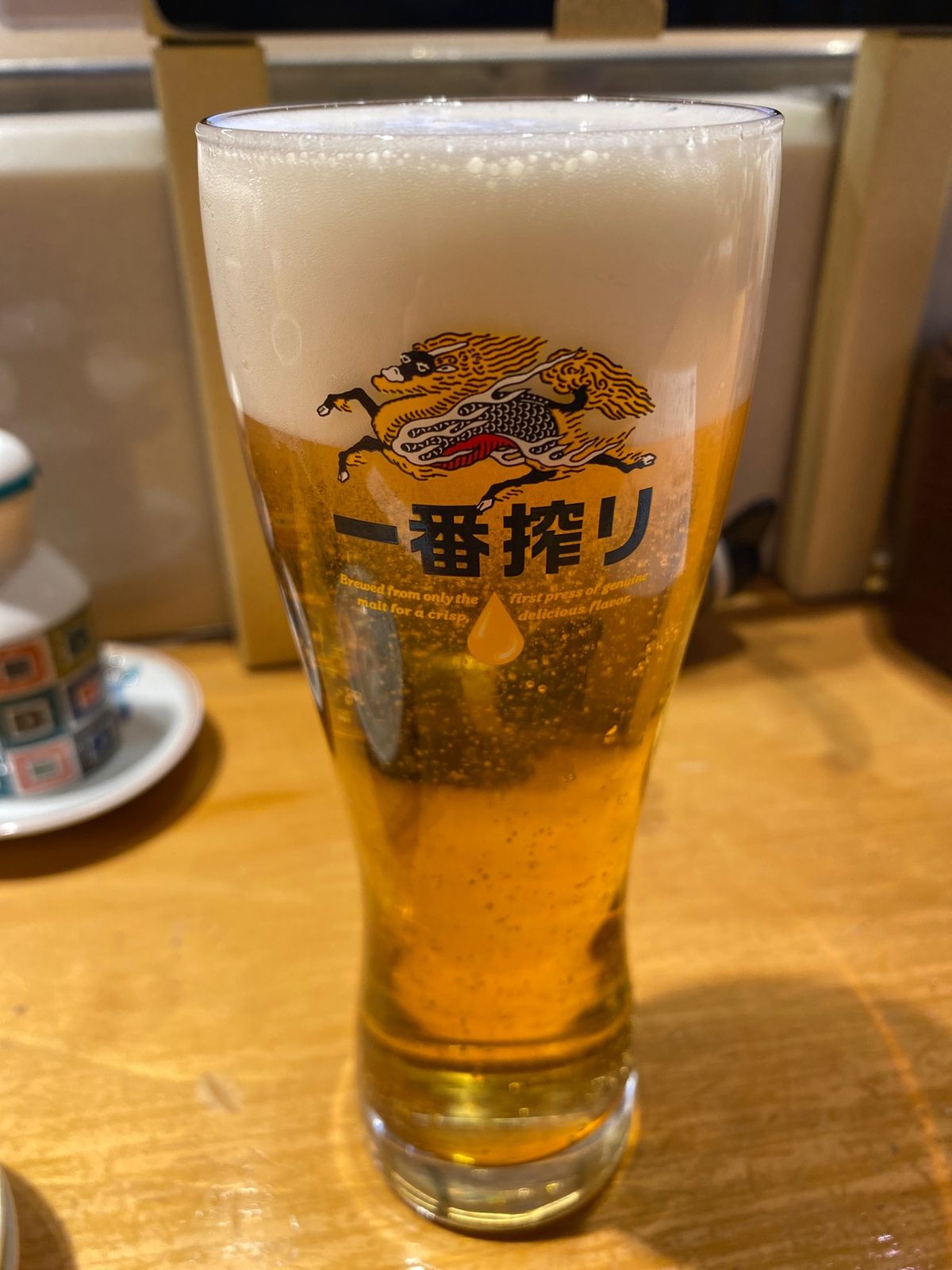 目的はのどぐろなので、とにかくのどぐろ。
予算的にモリモリは食べられない。...