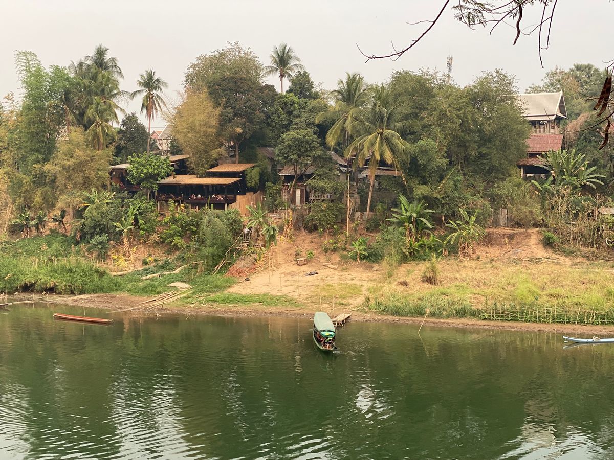 お気に入りの景色。
ナムカン川。
ただ眺めているだけで癒された。