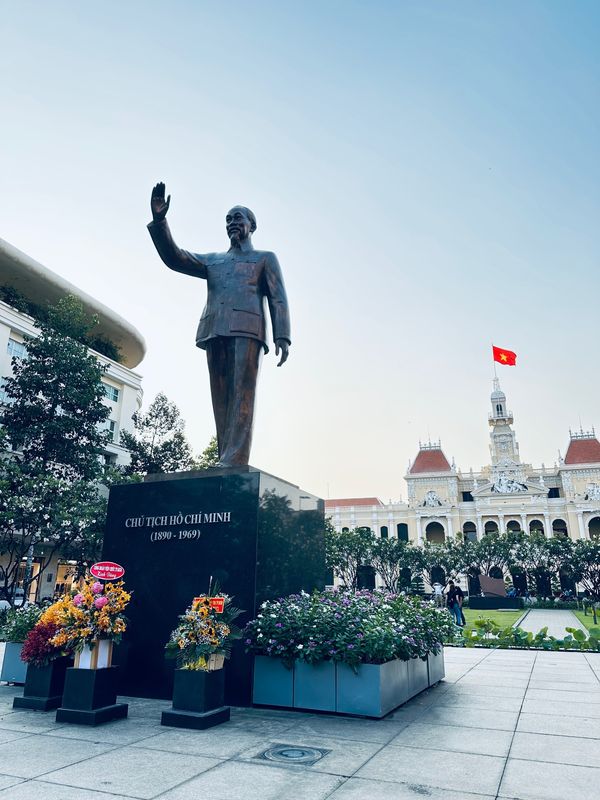 ベトナム・ホーチミン「再始動」の写真：食べたいお店、つぶれてなかった💨💨
それ...