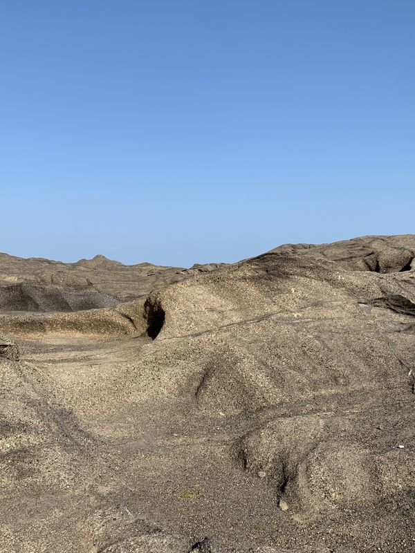 日本・神奈川県三浦市「三崎 城ヶ島」の写真：海がかなりキレイ
観光客多め
マグロは冷...