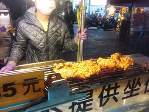 夜市たのしかった！
初めて食べたルーローハンの美味しさに感動！！