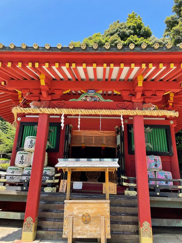 日本・静岡県「静岡県の秘湯 梅ヶ島温泉」の写真：久能山東照宮。徳川家康のお墓。