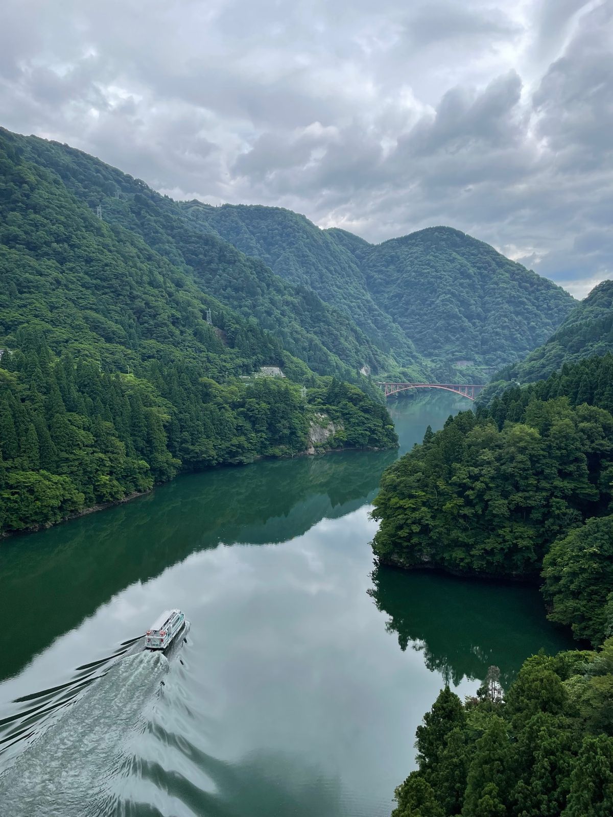 庄川の風景