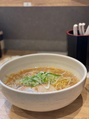 六花亭帯広本店の限定パンケーキ『帯広の森』
美味しかった❤️
札幌に戻り、...