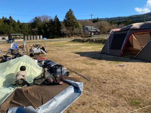 キャンプ場内でお引っ越し中w